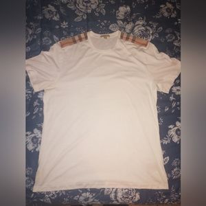 BURBERRY TSHIRT